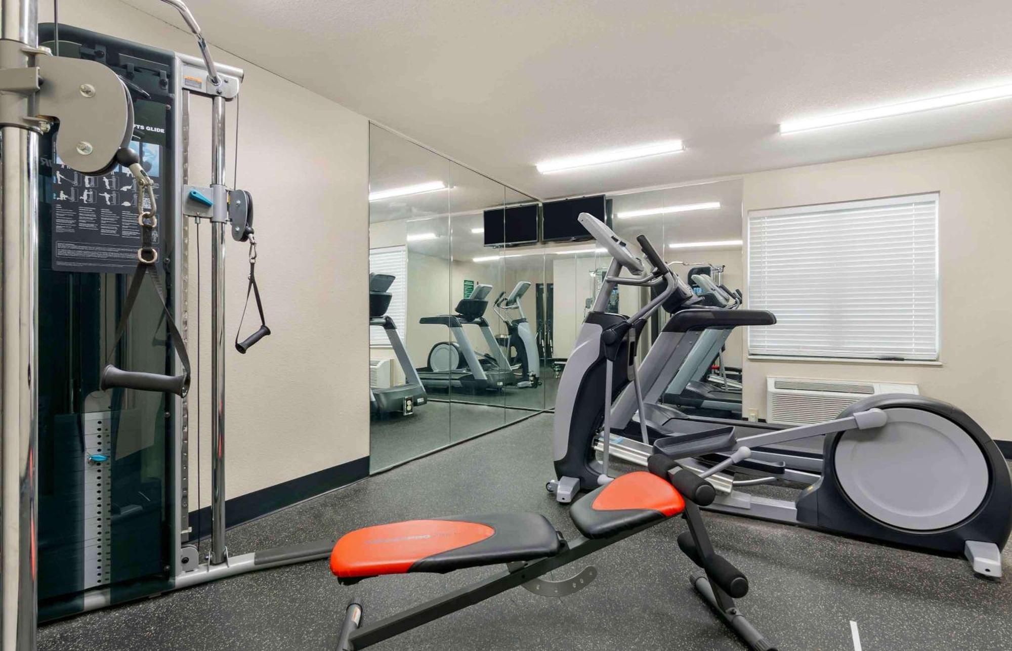Extended Stay America Suites - Kansas City - Airport Esterno foto