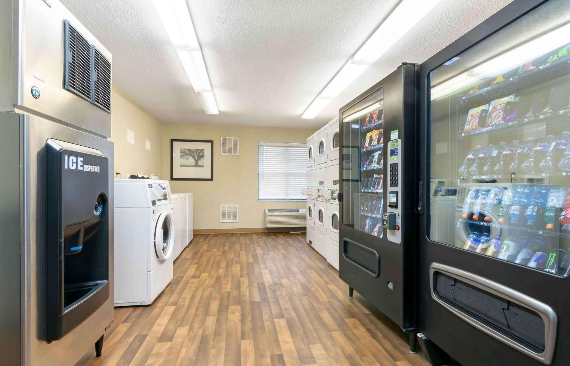 Extended Stay America Suites - Kansas City - Airport Esterno foto